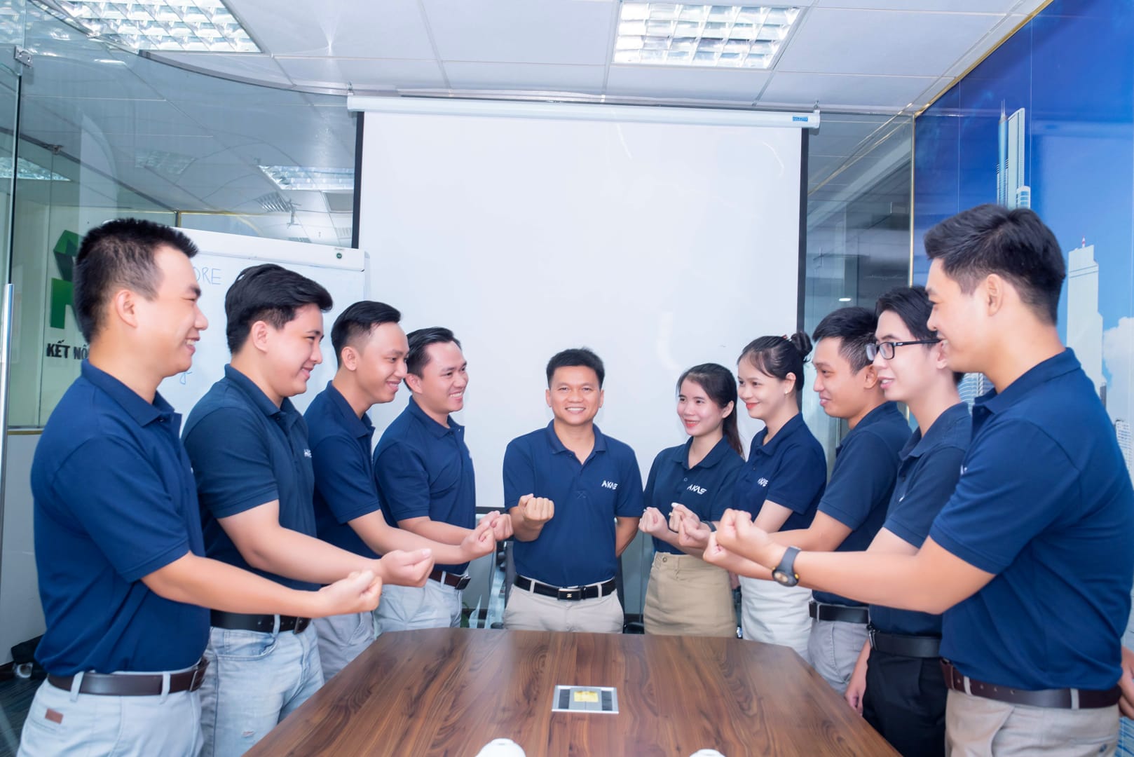 Dịch Vụ IT Helpdesk Doanh Nghiệp HCM 2026